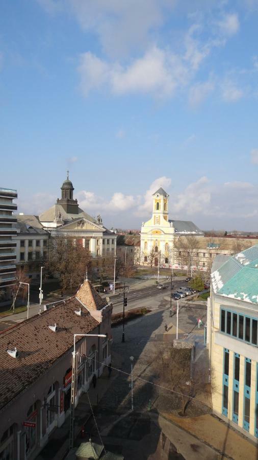 Ecomfort Apartment Кечкемет Екстер'єр фото